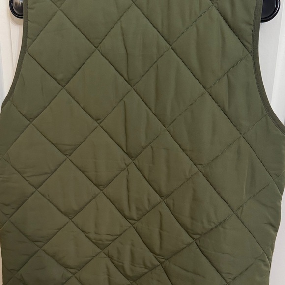J. Crew Factory Women's Olive Quilted Vest - Picture 4 of 5